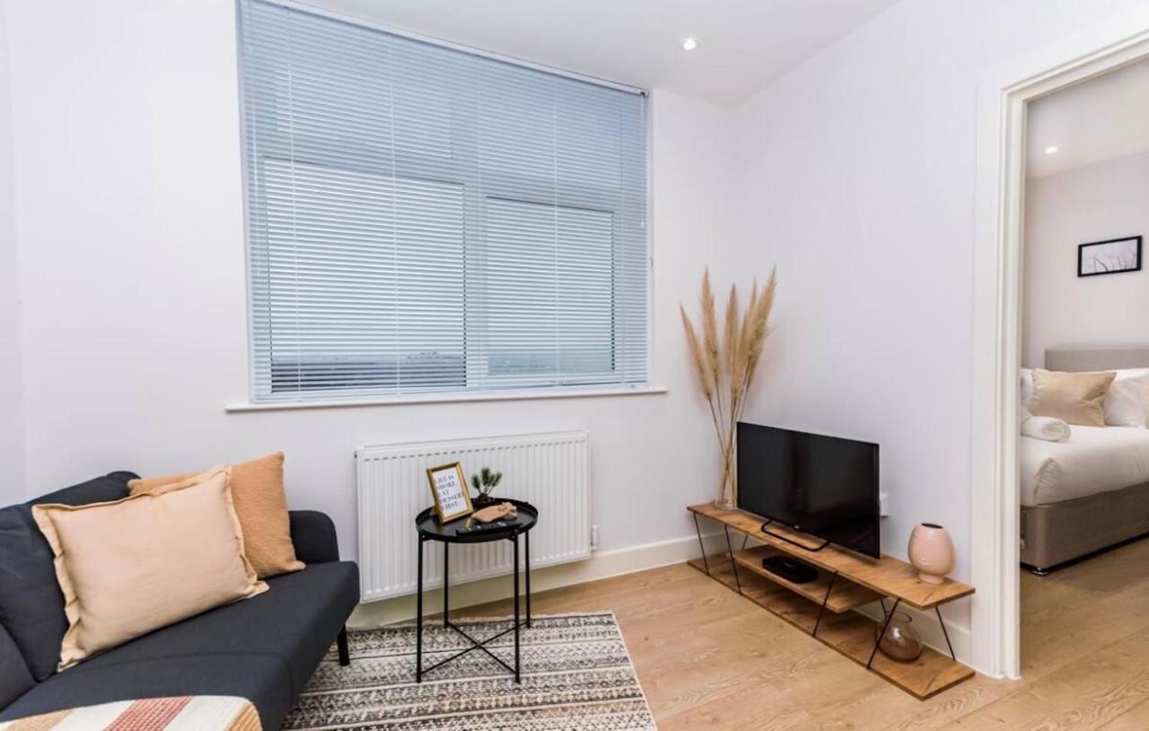 Apartment Elegant Central, Private Parking, Leisure, Contractor *